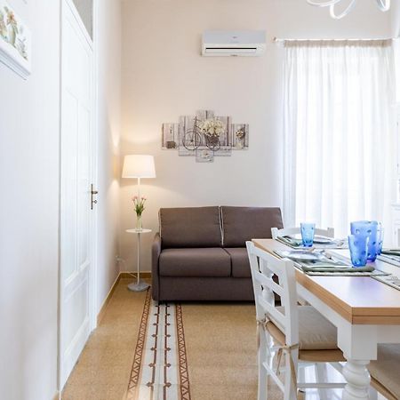 Stazione Notarbartolo Bright & Cozy Apartment Palermo Exteriör bild